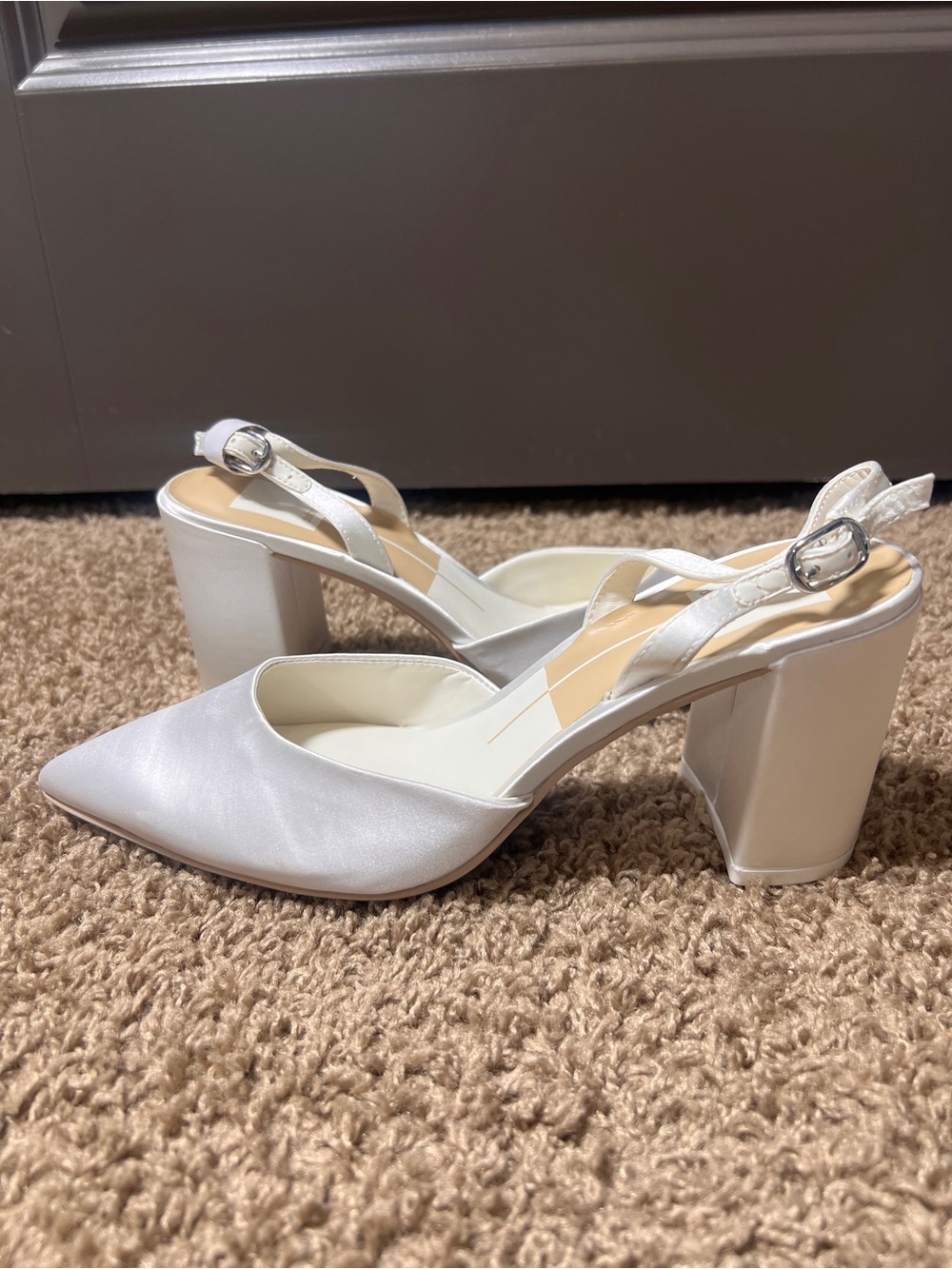 Dolce Vita Carel True White Satin Slingback High Heels, Size 7 - Picture 6 of 12